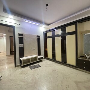 Room in 3 BHK Builder Floor at Rohini Sector 24 – for Rent