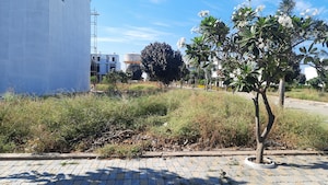 Plot Area in  Plot at Ab Bypass Road – for Sale