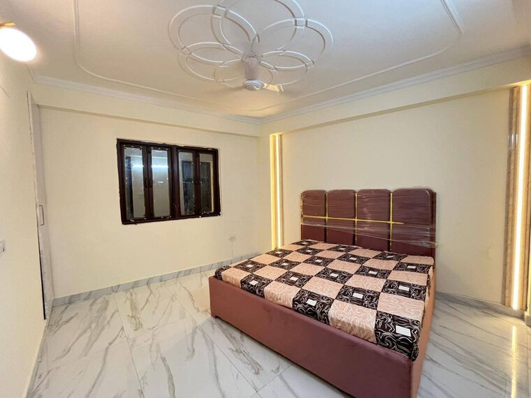 Bedroom, freedom fighters enclave 2 Bedroom 1000 Sq.Ft. Builder Floor In Freedom Fighters Enclave Delhi 9581124
