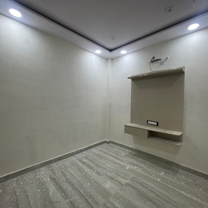 1 BHK Builder Floor For Sale in Rohini Sector 23