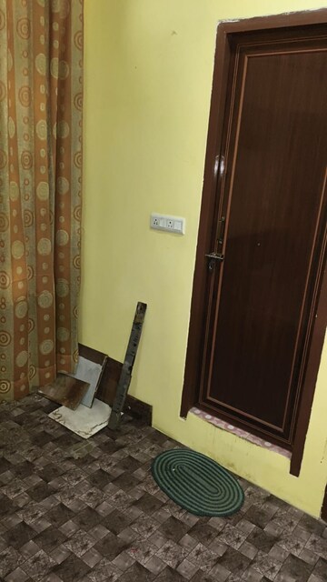 Bathroom in  Pg at Vineet Khand – for Rent