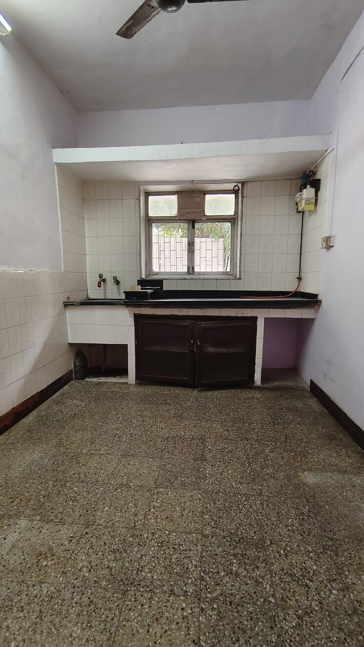 Kitchen, jeevan-nagar-chs 1 RK 360 Sq.Ft. Apartment In Mulund East Mumbai 9581171
