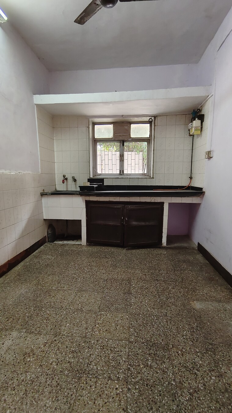Kitchen, jeevan-nagar-chs 1 RK 360 Sq.Ft. Apartment In Mulund East Mumbai 9581171