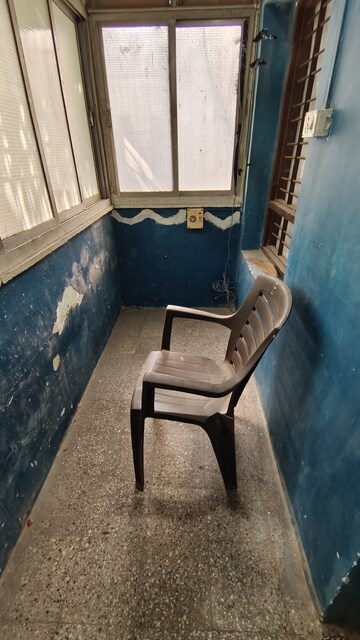 Balcony in 1 RK Apartment at Jeevan Nagar CHS, Mulund East – for Rent