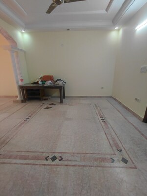 Living Room in 3 BHK Builder Floor at Janakpuri – for Rent