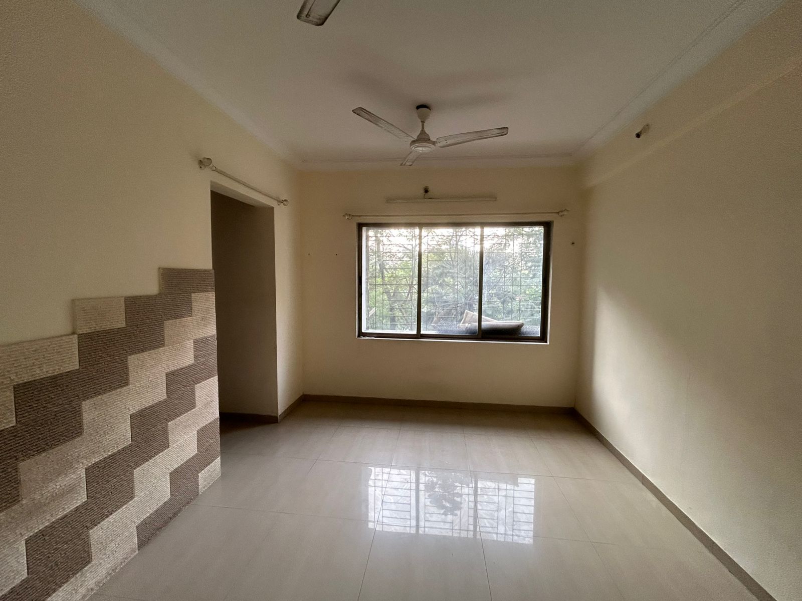 1 BHK + Pooja Room 300 Sq.Ft. Apartment in Soham Parijat Gardens