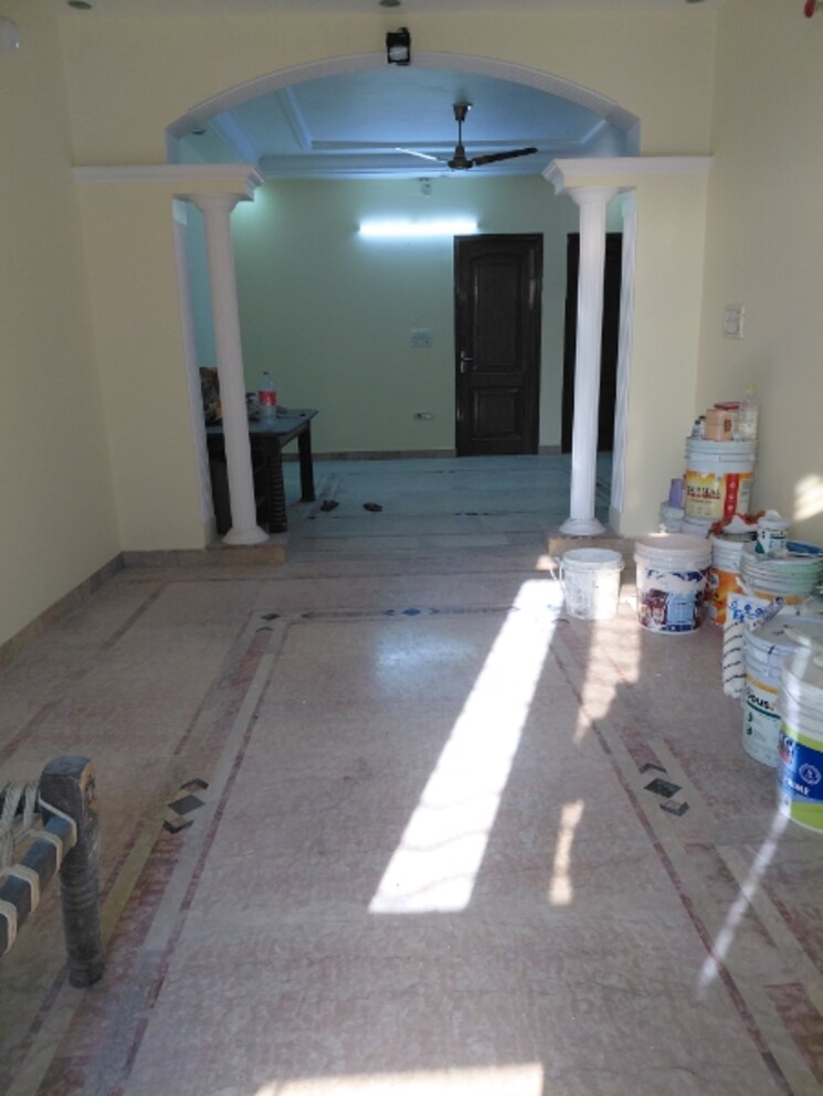 Living Room, janakpuri 3 Bedroom 1350 Sq.Ft. Builder Floor In Janakpuri Delhi 9581202