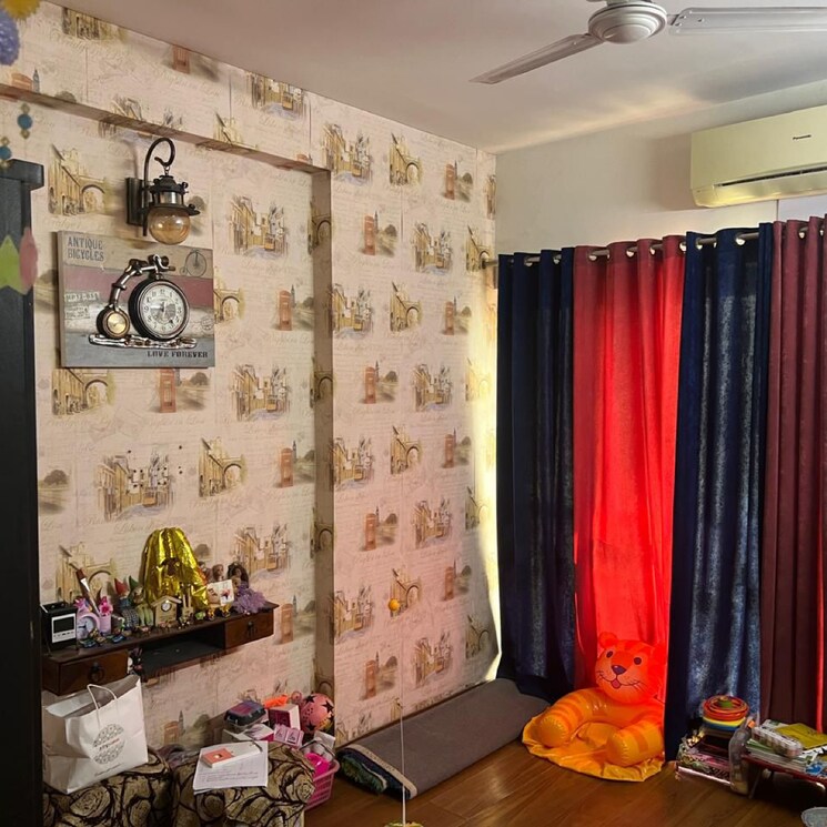 Living Room, puri-kohinoor 3 Bedroom 160 Sq.Yd. Builder Floor In Tikawali Faridabad 9581181