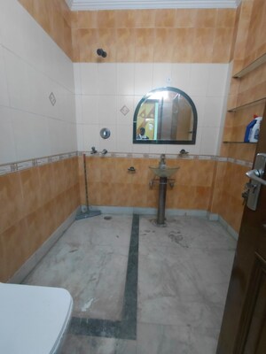 Bathroom in 3 BHK Builder Floor at Janakpuri – for Rent