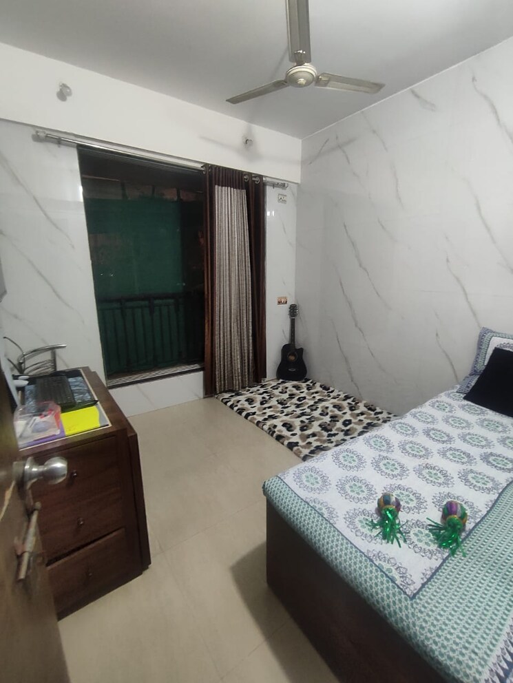 Bedroom, squarefeet-grand-square 1 Bedroom 300 Sq.Ft. Apartment In Anand Nagar Thane 9581203