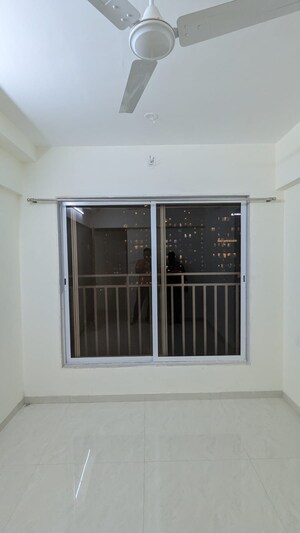 Room in 2 BHK Apartment at Adityaraj Central, Ghatkopar East – for Rent