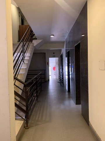 Lift in 2 BHK Apartment at DTC Southern Heights, Joka – for Rent