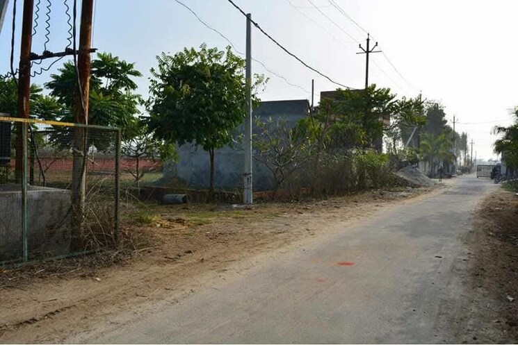 undefined, gomti nagar  1800 Sq.Ft. Plot In Gomti Nagar Lucknow 9581360