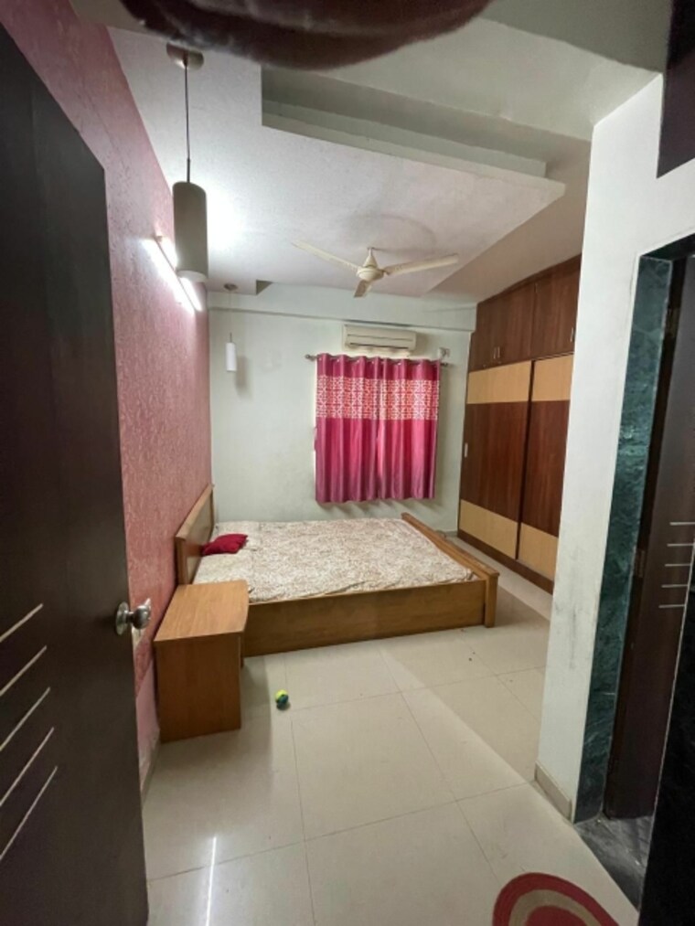 Bedroom, new ranip 3 Bedroom 1602 Sq.Ft. Apartment In New Ranip Ahmedabad 9581375