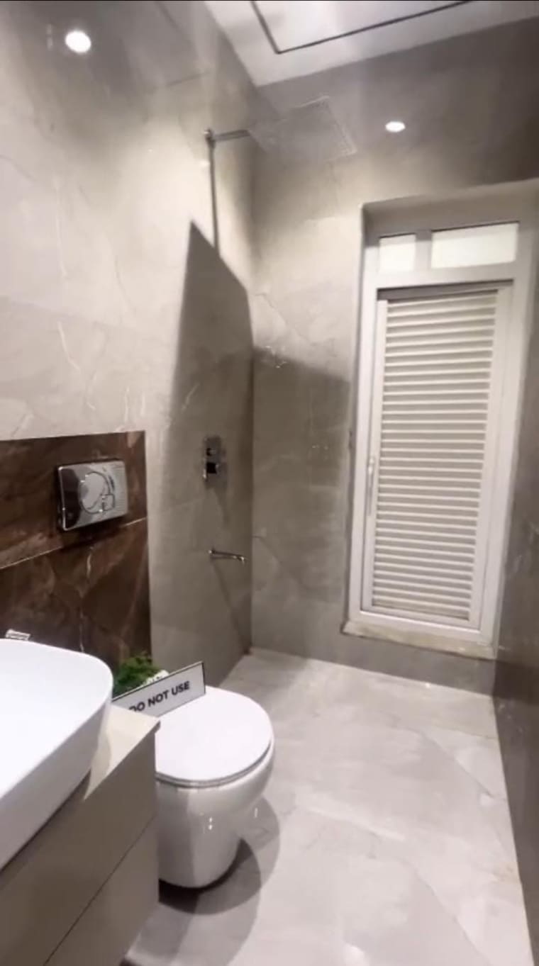 Bathroom, ruparel-urbana 1 Bedroom 390 Sq.Ft. Apartment In Kurla Mumbai 9581368