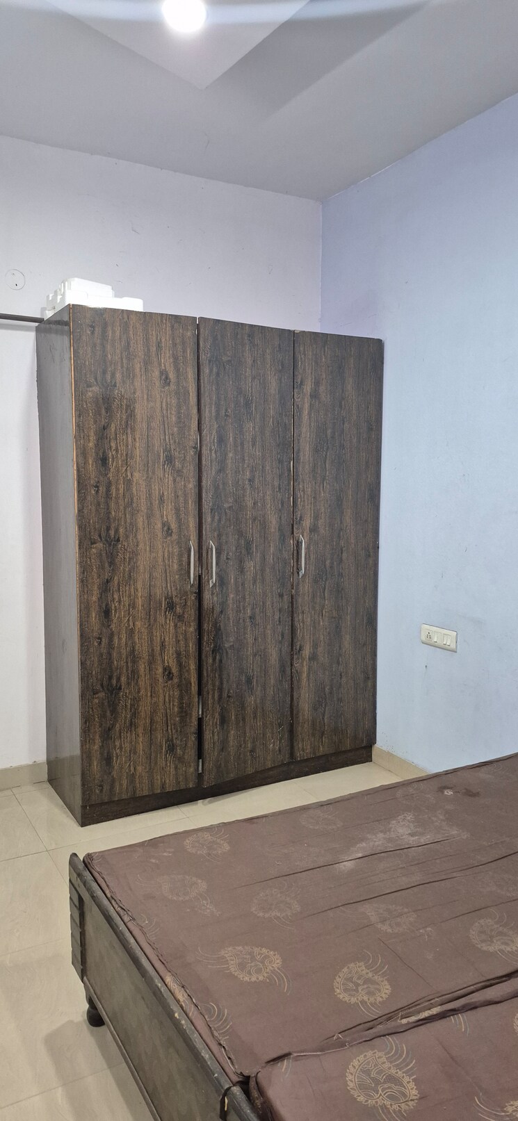 Room, sector 126 3 Bedroom 1500 Sq.Ft. Apartment In Sector 126 Mohali 9581391