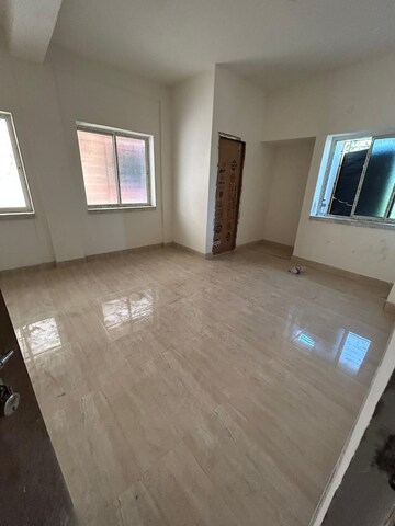 Room in 2 BHK Apartment at Naktala – for Sale