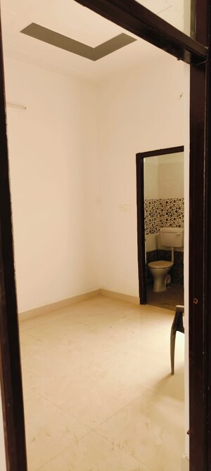 Room in 2 BHK Independent House at Rai Enclave, Deva Road – for Sale