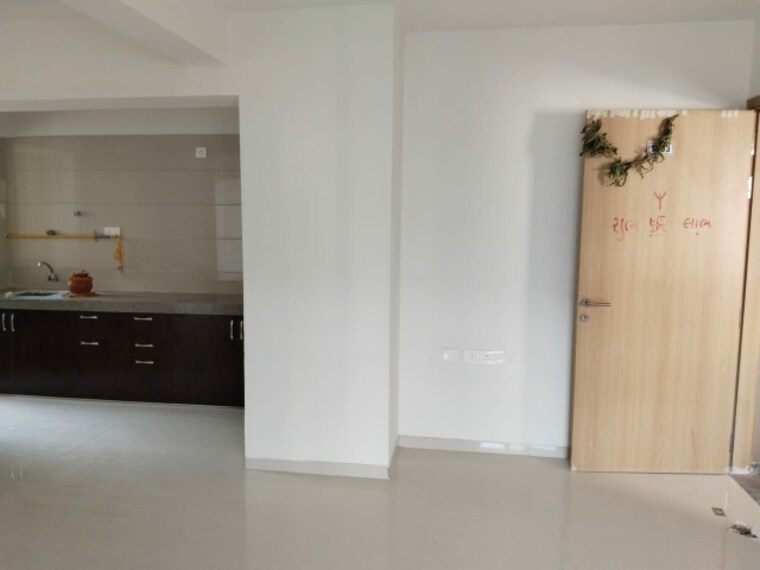 Room, shilp-revanta 3 Bedroom 1310 Sq.Ft. Apartment In Shela Ahmedabad 9581407