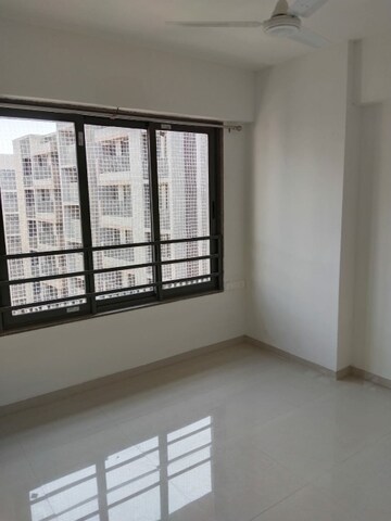 Room in 3 BHK Apartment at Shilp Revanta, Shela – for Rent