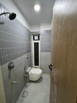 Bathroom in 1 RK Apartment at Chembur – for Rent