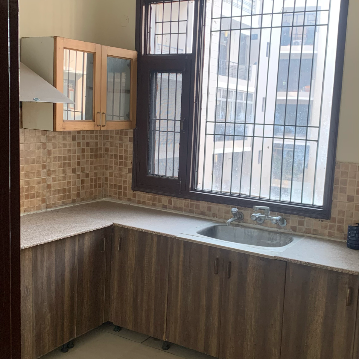 2.5 BHK + Pooja Room Apartment For Sale in Gee Associates 