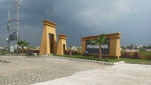  Plot For Sale in Magarkheda