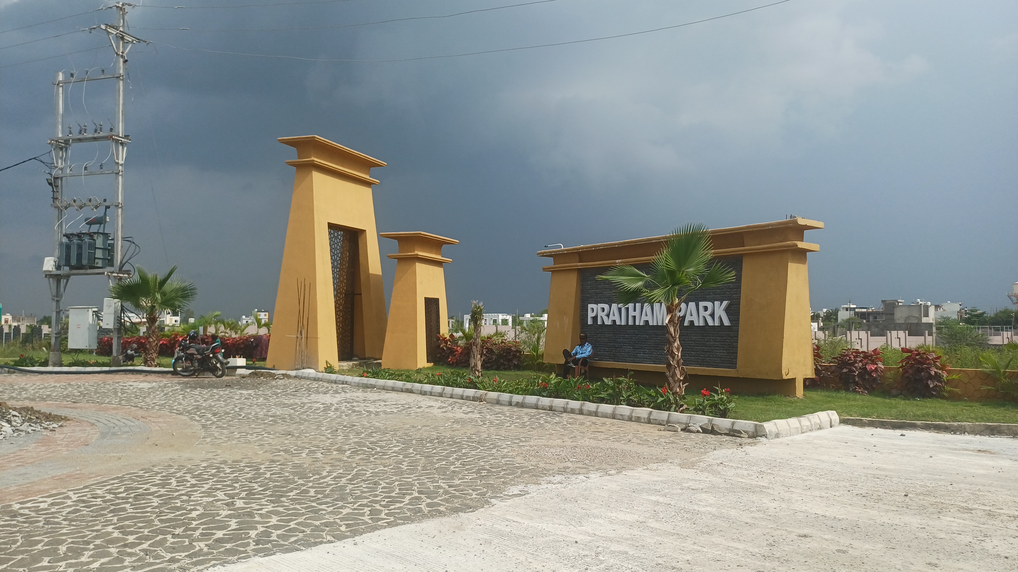 Plot For Sale in Magarkheda