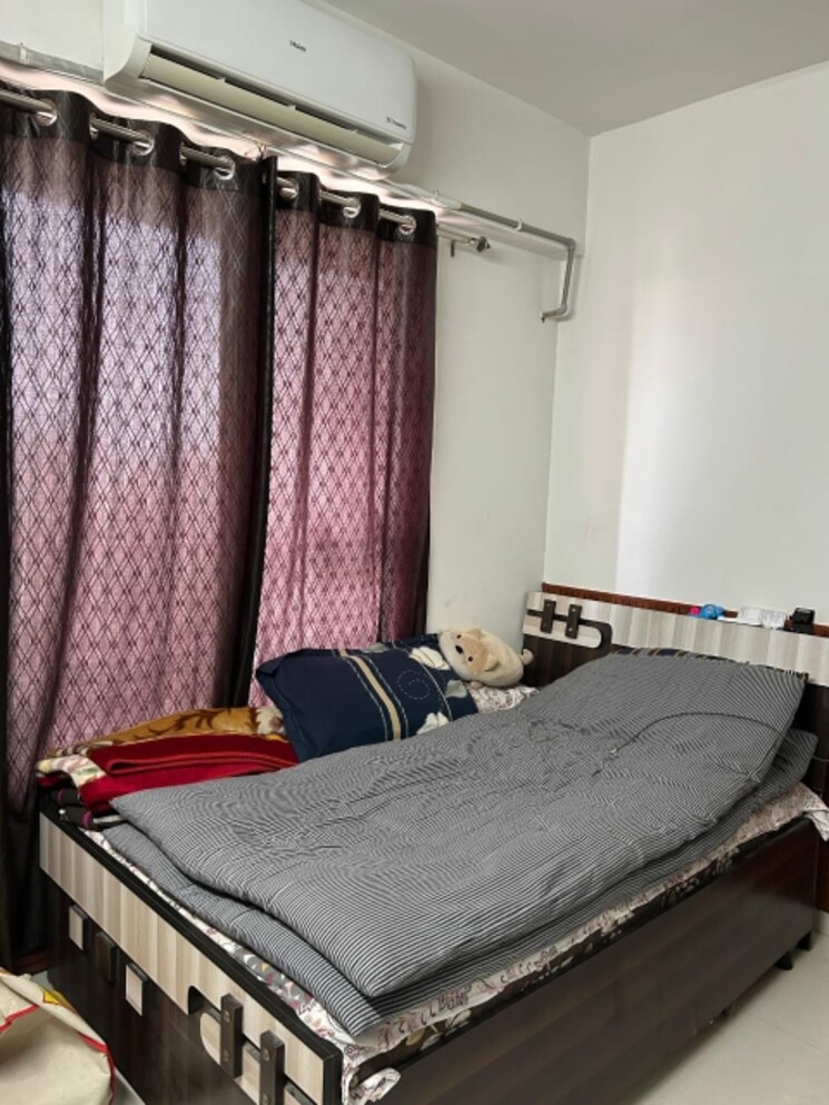 Bedroom, basil-skyline 3 Bedroom 1300 Sq.Ft. Apartment In Tragad Ahmedabad 9581442