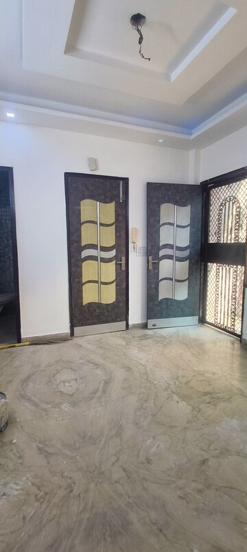 2 BHK Builder Floor For Rent in Rohini Sector 25