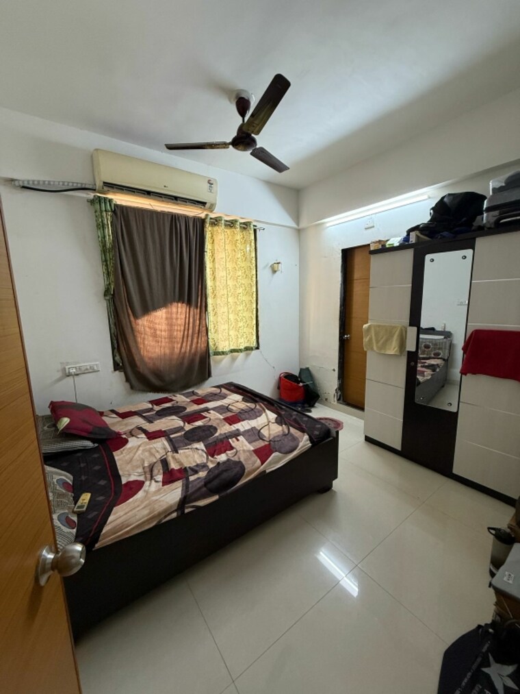 Bedroom, zundal 3 Bedroom 1700 Sq.Ft. Apartment In Zundal Ahmedabad 9581476