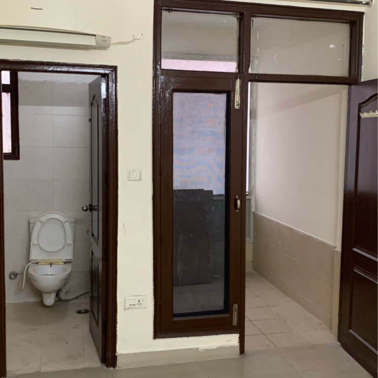 Attached Bathroom, patiala road 3 Bedroom 2250 Sq.Ft. Apartment In Patiala Road Zirakpur 9581488