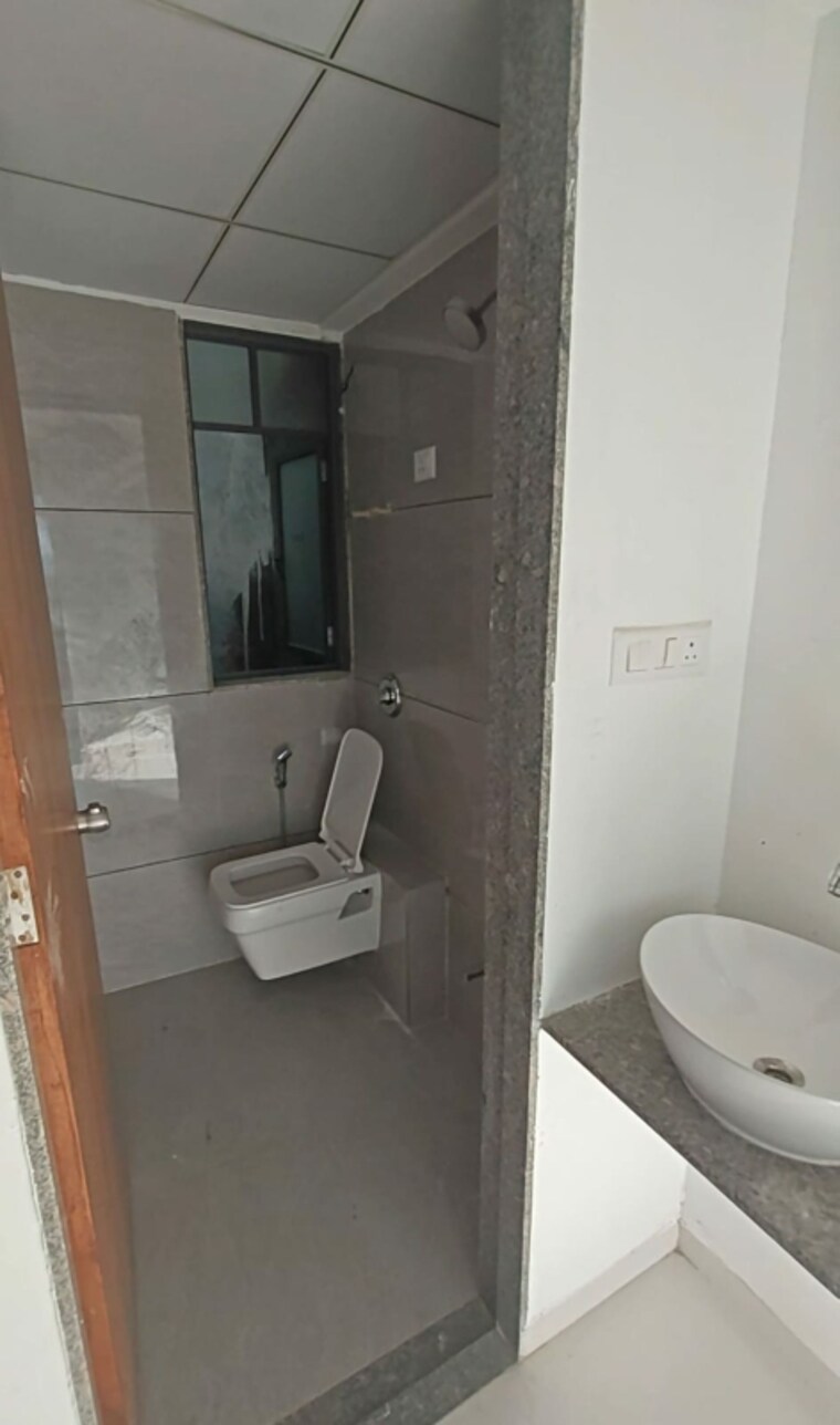 Bathroom, zundal 3 Bedroom 1200 Sq.Ft. Apartment In Zundal Ahmedabad 9581526