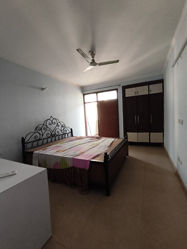 Bedroom, maya-garden-avenue 4 Bedroom 2560 Sq.Ft. Apartment In Patiala Road Zirakpur 9581538