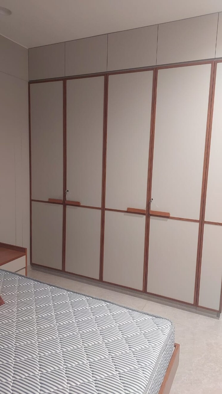 Room, vastrapur 4 Bedroom 2750 Sq.Ft. Apartment In Vastrapur Ahmedabad 9581528