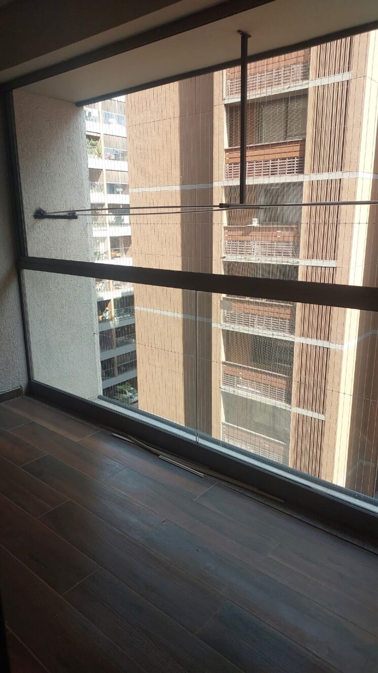 Balcony, vastrapur 4 Bedroom 2750 Sq.Ft. Apartment In Vastrapur Ahmedabad 9581528