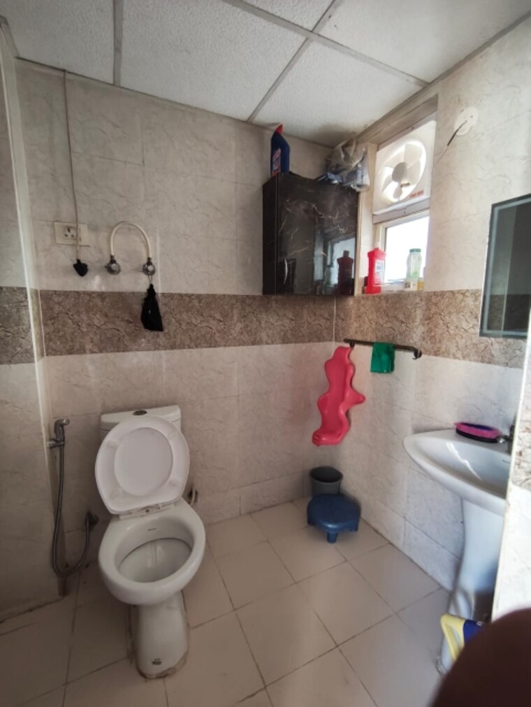 Bathroom, supertech-ecovillage-ii 2 Bedroom 1106 Sq.Ft. Apartment In Sector 16b Greater Noida Greater Noida 9581543