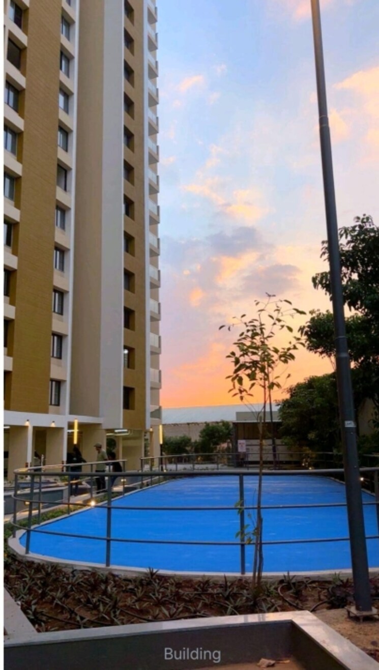 Swimming Pool, kohinoor-courtyard-one 3 Bedroom 958 Sq.Ft. Apartment In Wakad Pune 9581542