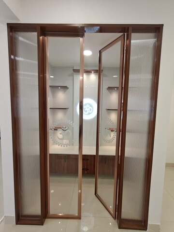 Room in 3 BHK Apartment at Makuta My Space 2, Bachupally – for Rent