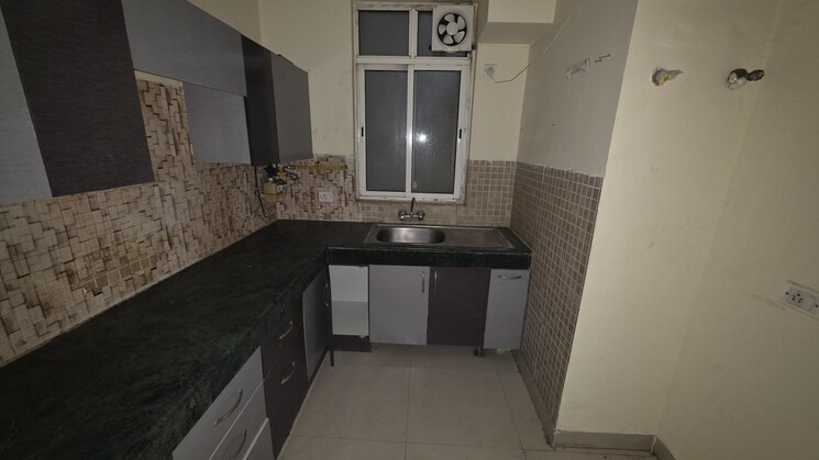 Kitchen, jaypee-kalypso-court 4 Bedroom 3523 Sq.Ft. Apartment In Sector 128 Noida 9581580