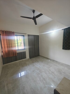 Room in 1 BHK Apartment at Kendriya Vihar Seawoods, Seawoods West – for Rent