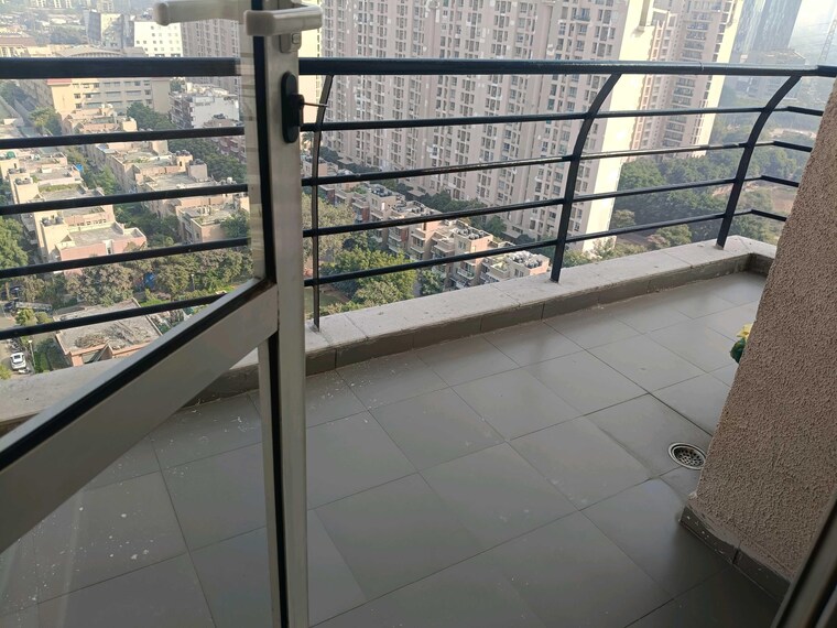 Balcony, unitech-harmony 3.5 Bedroom 2700 Sq.Ft. Apartment In Sector 50 Gurgaon 9581634