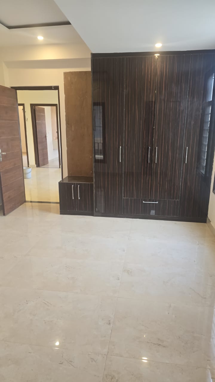 3 BHK Builder Floor For Sale in Akash Homes