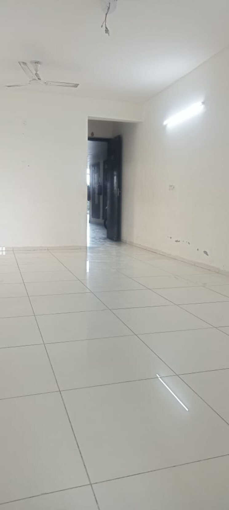 Room, bptp-parkland-pride-phase-2 3 Bedroom 180 Sq.Yd. Builder Floor In Sector 77 Faridabad 9581697