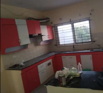 Kitchen in 3 BHK Apartment at Hazratganj – for Rent