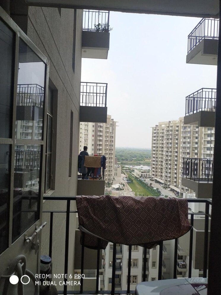 Kitchen, signature-global-signum-107 2 Bedroom 554 Sq.Ft. Apartment In Sector 107 Gurgaon 9581694