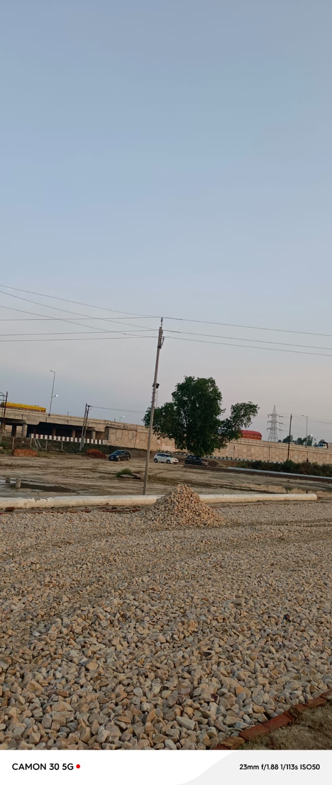 Plot For Sale in Sultanpur Road