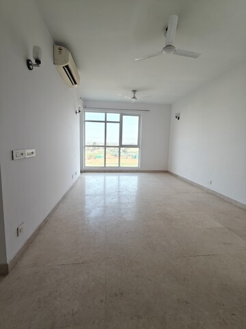 2 BHK Apartment For Rent in Ireo The Corridors, Sector 67a