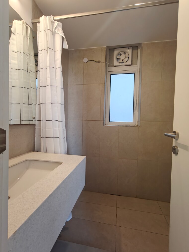 Bathroom, ireo-the-corridors 2 Bedroom 1484 Sq.Ft. Apartment In Sector 67a Gurgaon 9581737
