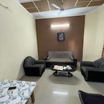 2 BHK + Pooja Room 100 Sq.Yd. Builder Floor in Jakhan 